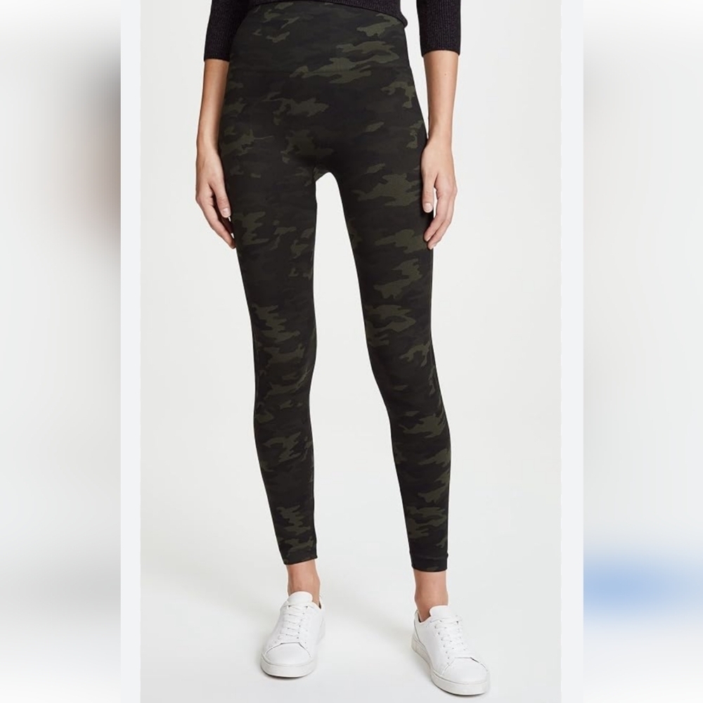 SPANX Camouflage High-Waist Leggings in Olive Green and Black